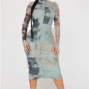 Fashion Nova Blue & Tan Tie-Dye Long Sleeve Midi Dress